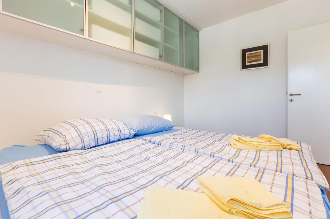 Hoplite 2Br Apartment With Free Parking Zadar Exterior photo